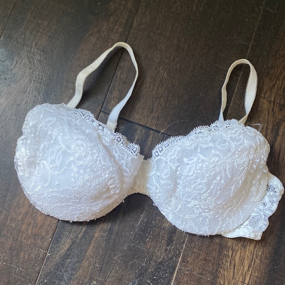Vintage Maidenform Lace Bra - Picture 1 of 9